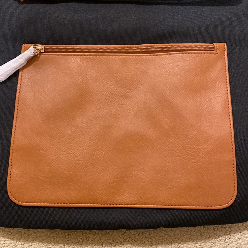 DSW Backpack - never used - Picture 4 of 6